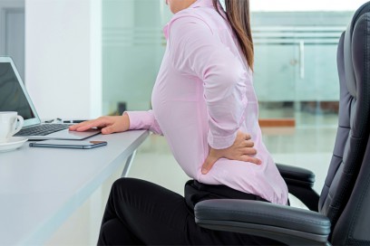 Riscaldare e Sciogliere la Schiena – Semplici Esercizi Yoga