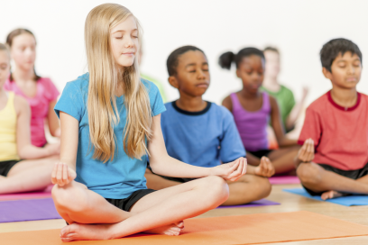 8 Benefici dello Yoga per Bambini